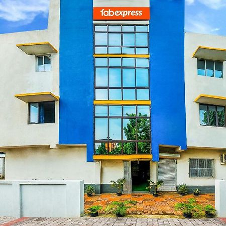 Fabexpress Vinita Welcome Villa Howrah Haora Exterior photo